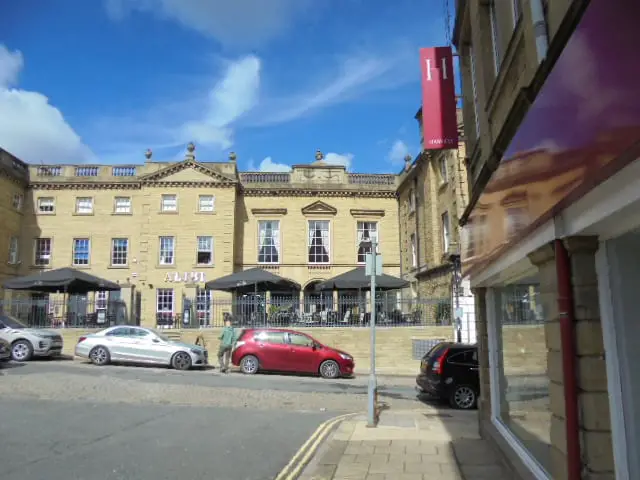 Rawson's Bank was based in Somerset House in Halifax.