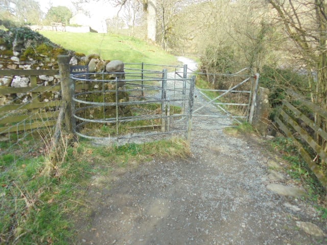 Kissing Gate on the Dales Way to Loup Scar walk