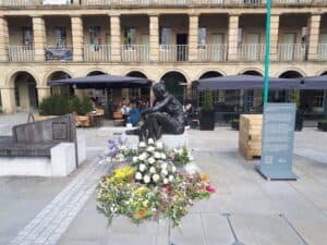 Gentleman Jack
Anne Lister's Statue birthday Flowers April 3rd