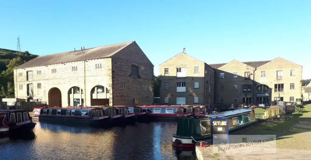 Explore Happy Valley Film Locations by Canal Boat 