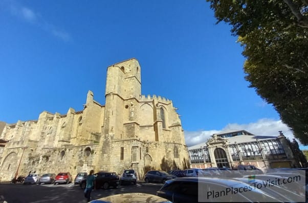 Notre-Dame-de-Lamourquier Narbonne. In June 2022, Les Halles in Narbonne was voted the Finest Market in France on the French TV channel TF1