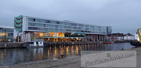 Visit Bremerhaven Best Western Plus Hotel Fish Harbour Schaufenster Fischereihafen