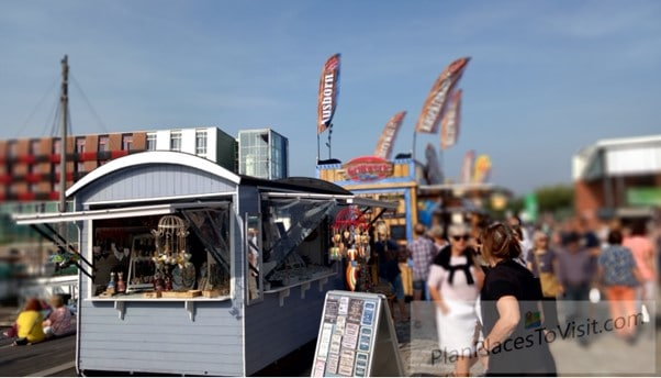 Visit Bremerhaven Craft Market at Schaufenster Fischereihafen